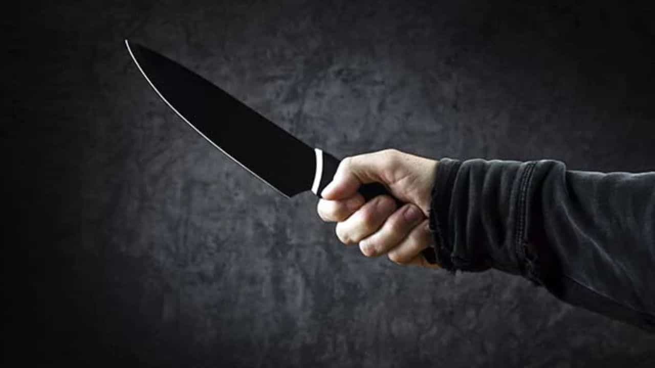 Son killed father: বাবার শিরচ্ছেদ করার পর কাটা মুণ্ড নিয়ে ভিডিয়ো ইউটিউবে পোস্ট 'গুণধর' ছেলের Son killed father: বাবার শিরচ্ছেদ করার পর কাটা মুণ্ড নিয়ে ভিডিয়ো ইউটিউবে পোস্ট 'গুণধর' ছেলের