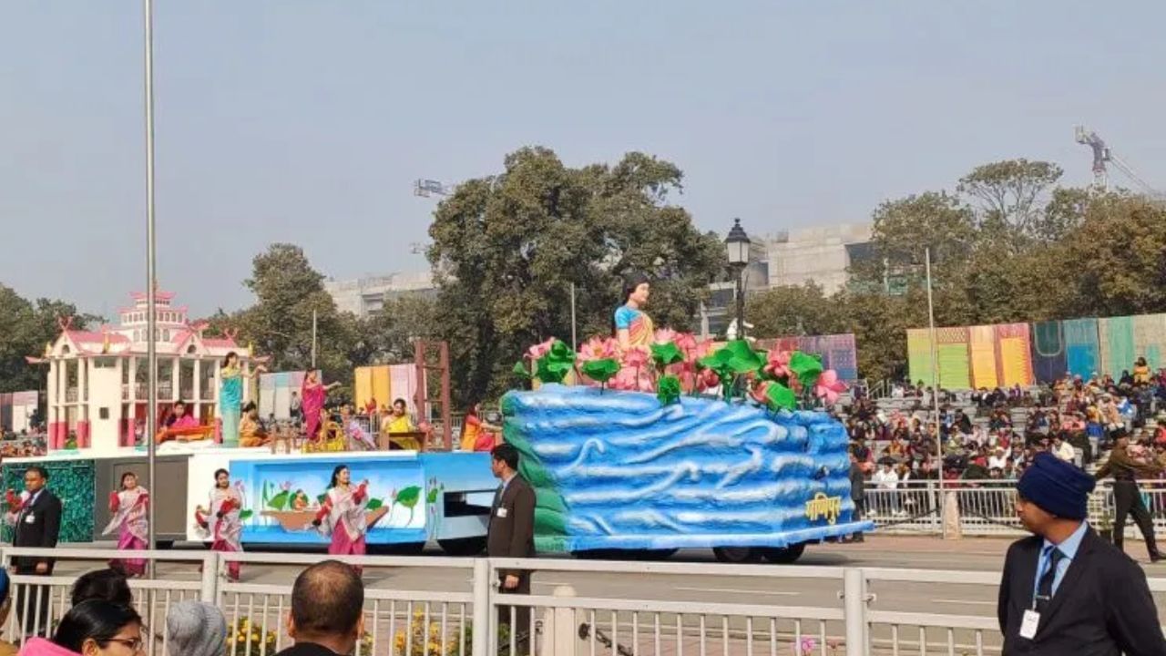 উত্তর-পূর্বের রাজ্য মণিপুর তাদের প্রাকৃতিক সৌন্দর্য ও ঐতিহ্যবাহী সংস্কৃতি তুলে ধরবে।