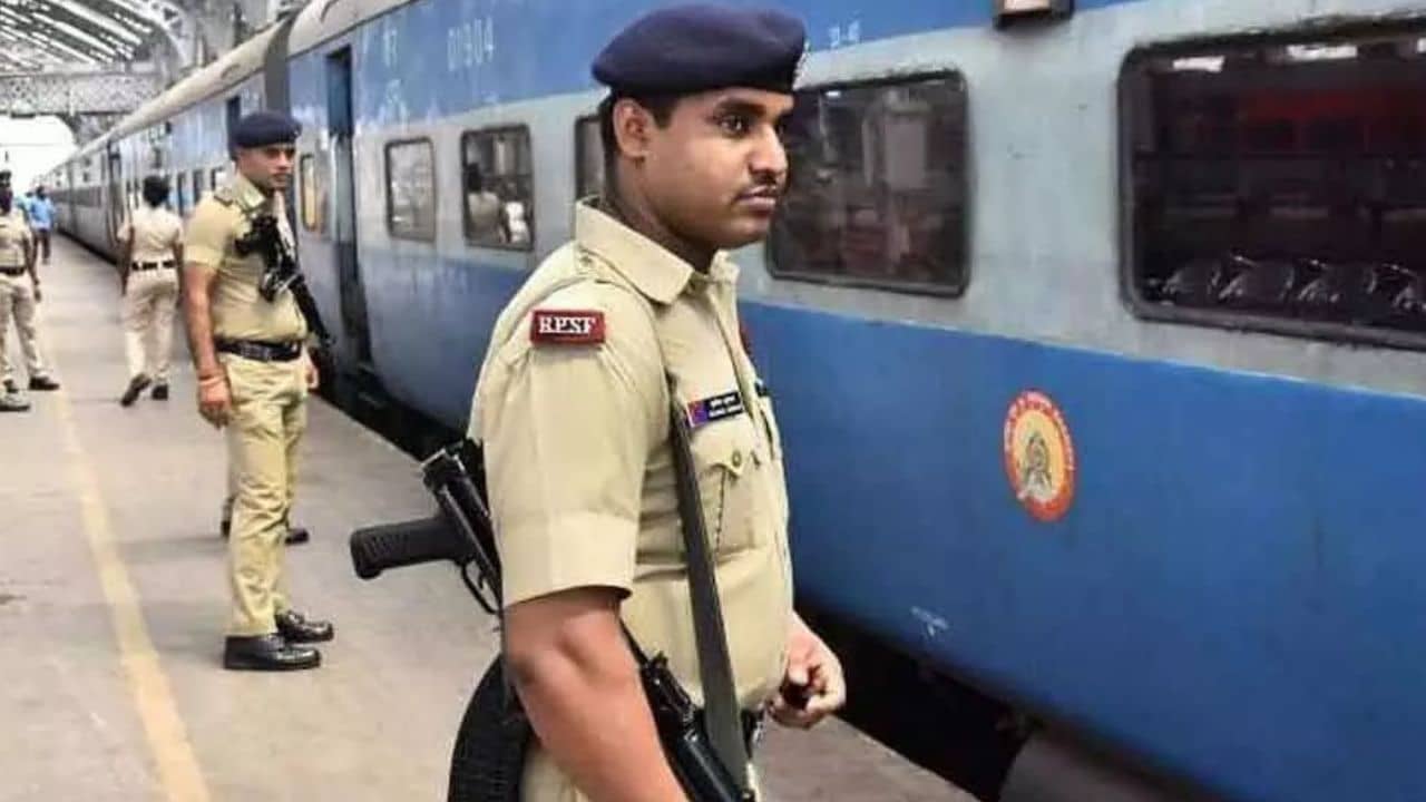 Railway Recruitment 2024: RPF-এর সাব ইন্সপেক্টর এবং কনস্টেবল পদে নিয়োগ করবে রেল, কী যোগ্যতা লাগবে জানুন