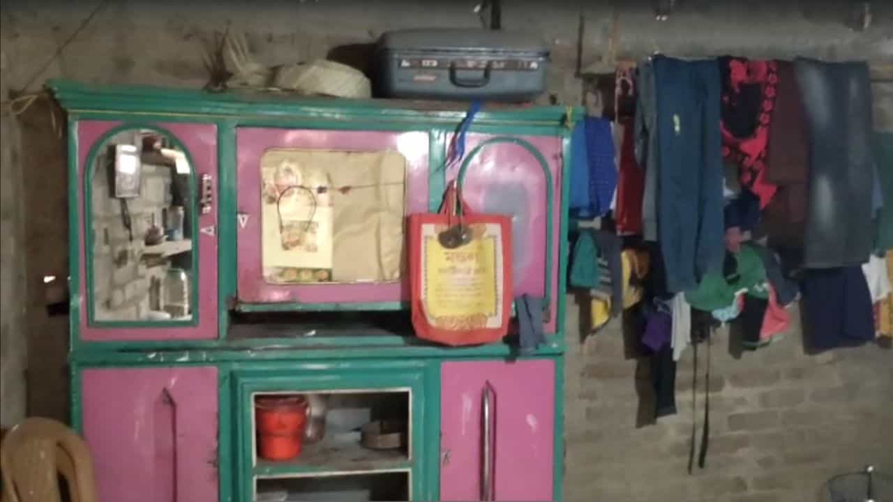 Shoot Out in Murshidabad: মধ্যরাতে শুটআাউট, ঘুমন্ত তৃণমূল কর্মীকে লক্ষ্য করে চলল গুলি Shoot Out in Murshidabad: মধ্যরাতে শুটআাউট, ঘুমন্ত তৃণমূল কর্মীকে লক্ষ্য করে চলল গুলি