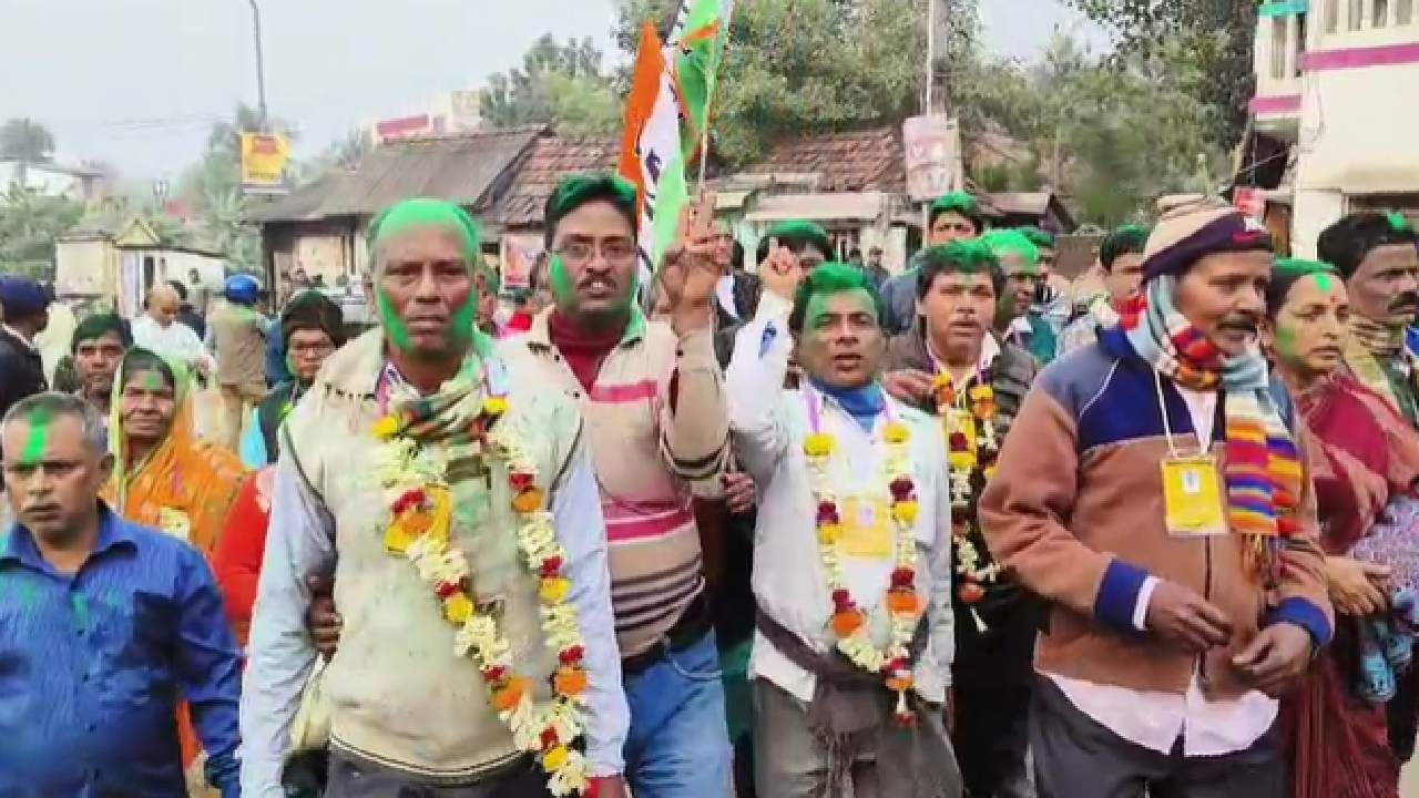 TMC Won: তৃণমূলেরই জয়জয়কার তমলুকে, টসে জিতে ১টি আসন বিজেপির