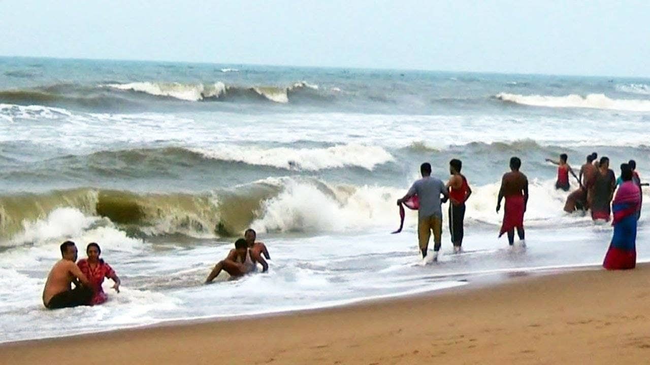 Goa Beach Murder: স্ত্রীকে সমুদ্রে নিয়ে গিয়ে ডুবিয়ে খুন! প্রেমিকাকে পেতেই এমন কাণ্ড?