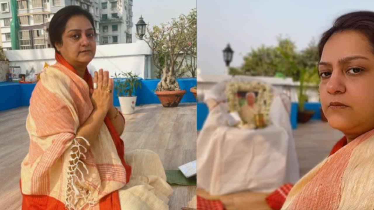 মায়ের পারলৌকিক ক্রিয়া, সেলফি দিয়ে কটাক্ষের মুখে সুদীপা