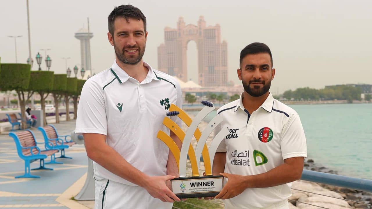 AFG vs IRE Test: এমনও হয়? স্কুল স্পোর্টস কেড়ে নিল মাঠ, অন্য স্টেডিয়ামে টেস্ট খেলতে দৌড়লেন ক্রিকেটাররা!