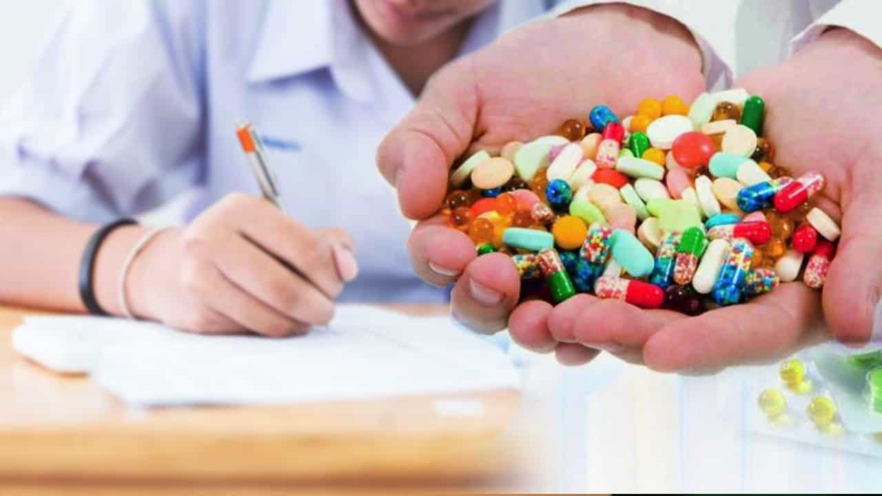 Lucknow anti-sleep pills: আপনার ছেলে বা মেয়েও ঘুম তাড়ানোর ওষুধ খাচ্ছে না তো? লখনউয়ের এই ছাত্রীর যা হল... Lucknow anti-sleep pills: আপনার ছেলে বা মেয়েও ঘুম তাড়ানোর ওষুধ খাচ্ছে না তো? লখনউয়ের এই ছাত্রীর যা হল...