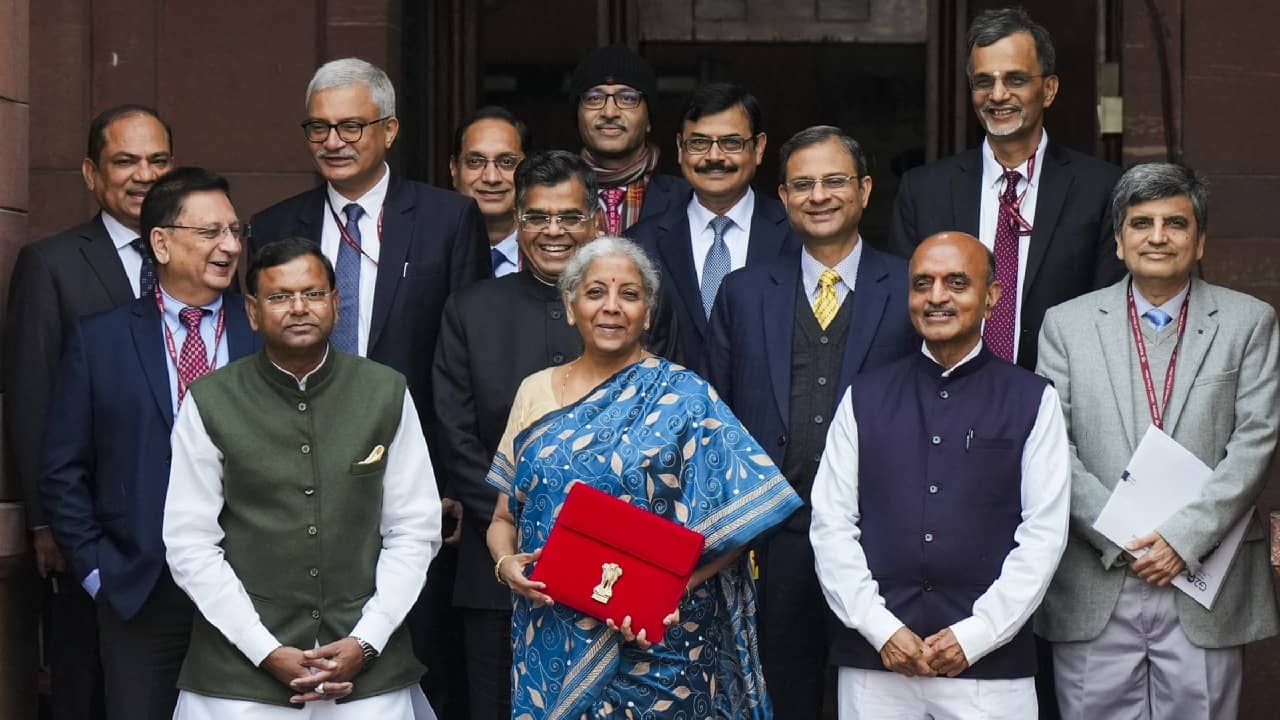 Budget 2024: ১১,১১,১১১ - বাজেটে নজর কাড়ল এই জাদু সংখ্যা, জানেন এর অঙ্ক?