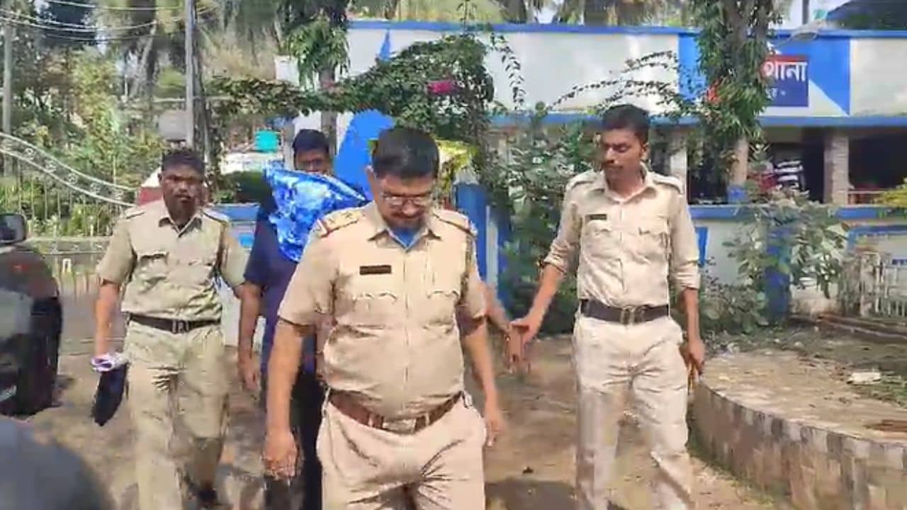 Digha: আসুন দাদা কমে রুম খুঁজে দেব, বলে বয়ফ্রেন্ডের সামনেই তরুণীকে ধর্ষণ দিঘায়!