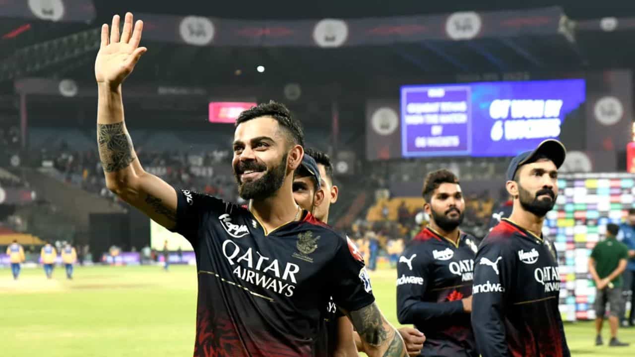 Virat Kohli: 'আইপিএলেও হয়তো খেলবে না', বিরাটকে খোঁচা ভারতীয় ক্রিকেটের কিংবদন্তির! Virat Kohli: 'আইপিএলেও হয়তো খেলবে না', বিরাটকে খোঁচা ভারতীয় ক্রিকেটের কিংবদন্তির!