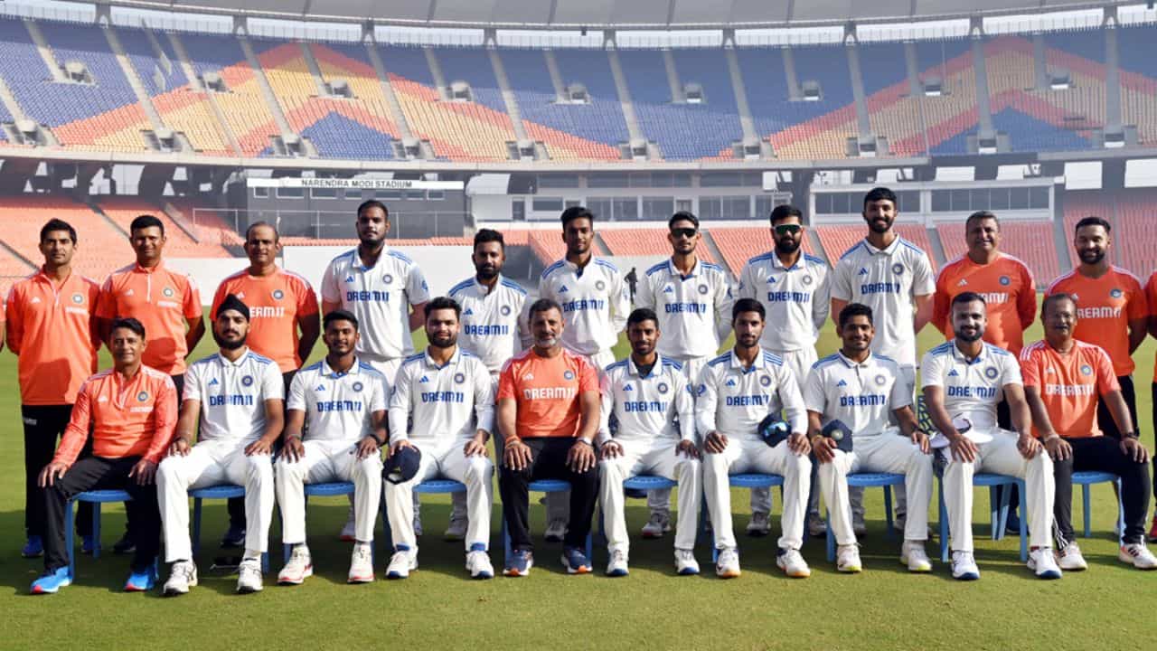 IND vs ENG: রিঙ্কু সিংয়ের ক্যামিও, ইংল্যান্ডকে ২-০ হারাল অভিমন্যুর ভারতীয় দল IND vs ENG: রিঙ্কু সিংয়ের ক্যামিও, ইংল্যান্ডকে ২-০ হারাল অভিমন্যুর ভারতীয় দল