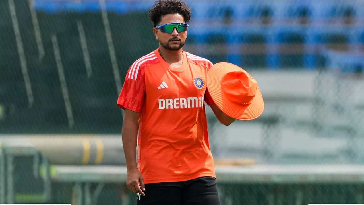 Kuldeep Yadav: রাজকোটে কেমন পিচ? আপডেট দিলেন কুলদীপ যাদব Kuldeep Yadav: রাজকোটে কেমন পিচ? আপডেট দিলেন কুলদীপ যাদব