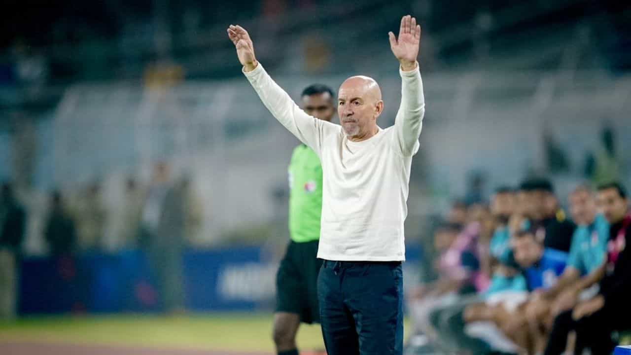 Mohun Bagan: 'হাবাসের' টিমে হাহাকার! হায়দরাবাদ ম্যাচের আগে যা ভাবছে মোহনবাগান Mohun Bagan: 'হাবাসের' টিমে হাহাকার! হায়দরাবাদ ম্যাচের আগে যা ভাবছে মোহনবাগান