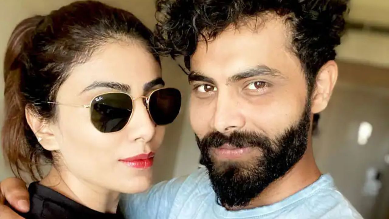 Ravindra Jadeja: শ্বশুরের সঙ্গে সম্পর্ক কেমন, প্রশ্ন শুনেই চটলেন জাডেজার স্ত্রী!