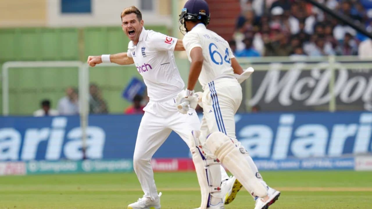 James Anderson: বুড়ো হাড়ে ভেল্কি দেখিয়ে রবি-সকাল জমিয়ে দিলেন জিমি