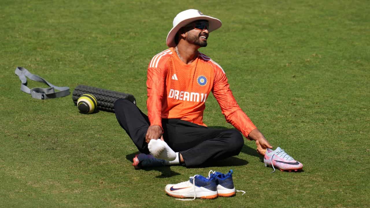 Shreyas Iyer, KKR: মিথ্যে বলেছেন? নিজেকে লুকোতে গিয়ে বোর্ডের রোষে KKRএর ক্যাপ্টেন Shreyas Iyer, KKR: মিথ্যে বলেছেন? নিজেকে লুকোতে গিয়ে বোর্ডের রোষে KKRএর ক্যাপ্টেন