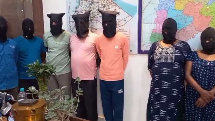Katwa: দিনে ফেরি, রাতে চুরি, উত্তর প্রদেশের বদায়ুঁ গ্যাংকে ধরল পুলিশ