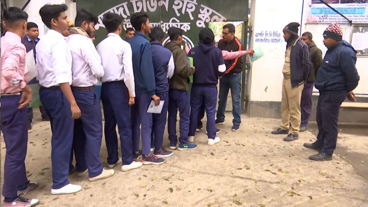 Madhyamik: মাধ্যমিকের তৃতীয়ায় আরও ৩ জনের পরীক্ষা বাতিল, এবারও সেই মালদাতেই