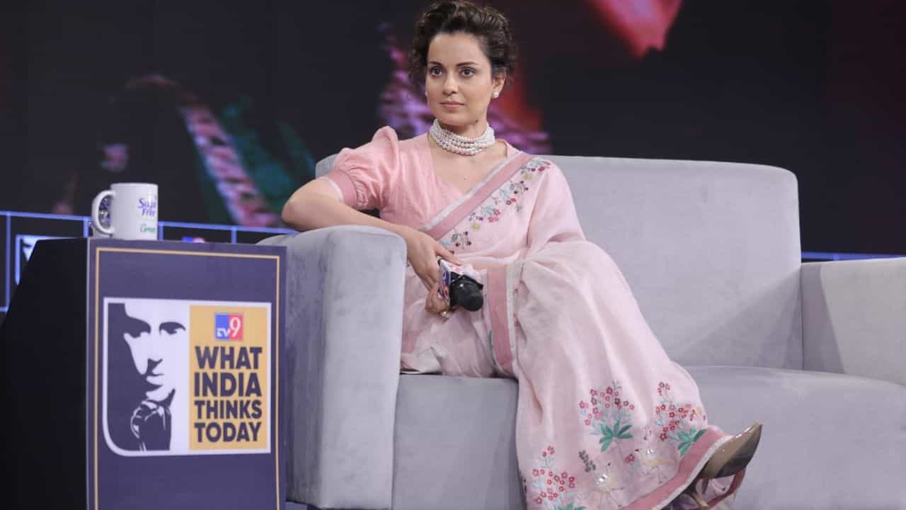 WITT: 'রাজনীতিতে প্রবেশের এটাই সঠিক সময়', সব জল্পনার অবসান ঘটালেন কঙ্গনা WITT: 'রাজনীতিতে প্রবেশের এটাই সঠিক সময়', সব জল্পনার অবসান ঘটালেন কঙ্গনা
