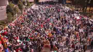 Farmers Protest: আবারও দিল্লি চলোর ডাক কৃষকদের, অশান্তি এড়াতে বসল ব্যারিকেড, বন্ধ ইন্টারনেট