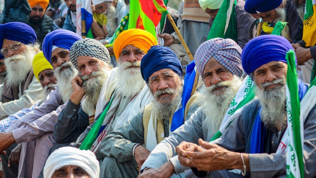 Farmers Protest: MSP নিয়ে ৫ বছরের বড় গ্যারান্টি কেন্দ্রের, আপাতত স্থগিত কৃষকদের দিল্লি চলো অভিযান