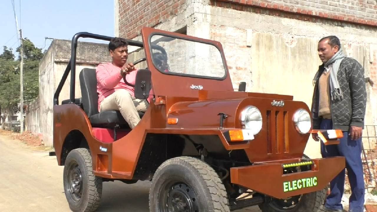 Electric Car: নামমাত্র খরচেই চলবে চারচাকা, বাঁকুড়ার যুবকের তৈরি গাড়ি তাক লাগাচ্ছে
