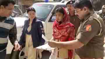 Madhyamik Exam: পরীক্ষা দিতে দিচ্ছে না বাবা, মাকে নিয়ে সোজা থানায় মাধ্যমিক পরীক্ষার্থী