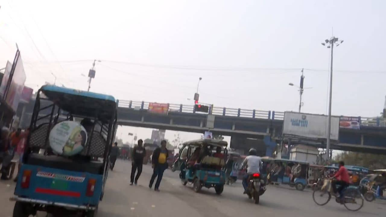 Maldah: দশ বছরের ছাত্রীর মুণ্ড কেটে ফেলা হয়েছিল পাশের বাড়ির ছাদে, মাধ্যমিকের প্রথম দিনেও মালদহে পড়ল সেই ঘটনার রেশ