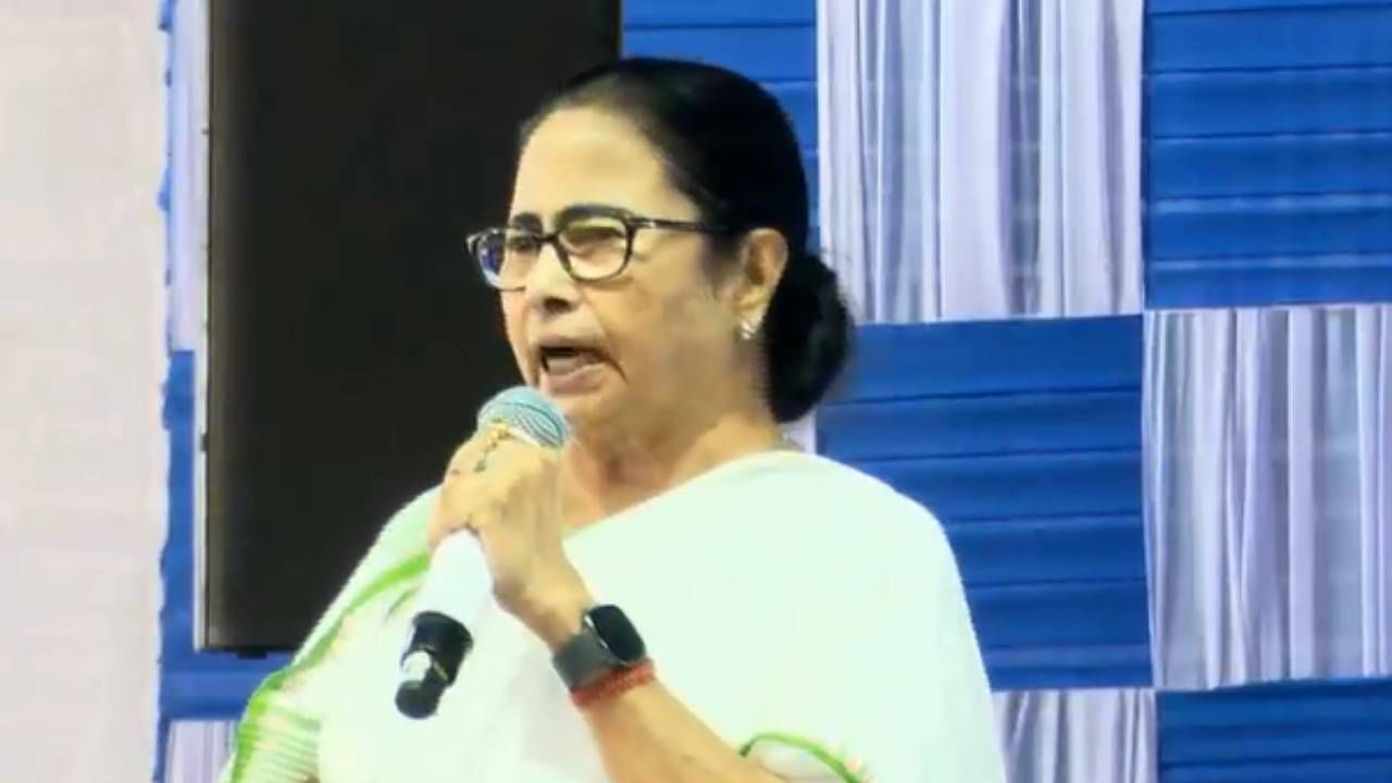 Mamata on Sandeshkhali: ‘সিঙ্গুর সিঙ্গুর, নন্দীগ্রাম নন্দীগ্রাম’, বাংলার এই 'উত্তাল' সময়ে কেন বললেন মমতা