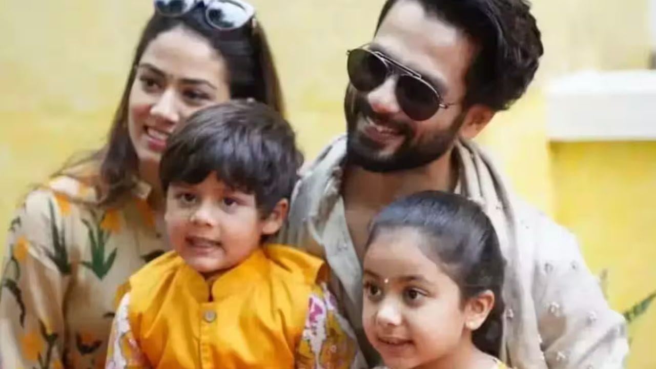 মীরা রাজপুত-- শাহিদ কাপুর ও মীরা রাজপুতের দুই সন্তান। তাঁরা ন্যানিকে মাসে মাইনে দিয়ে থাকেন, ৮০,০০০ টাকা। 