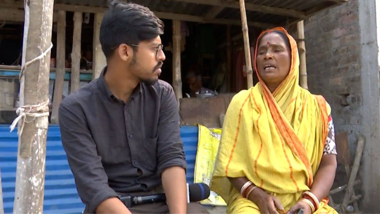 Sandeshkhali: বৌমাকে দেখতে সুন্দর তাই মধ্যপ্রদেশে রেখে এসেছি, ওদের চোখে ভাল কেউ পড়লেই তো তুলে নিয়ে যায়