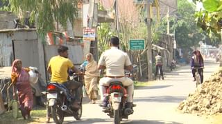 VIDEO: নাকে-মুখে এলোপাথাড়ি ঘুষি, ক্যামেরা ভেঙে জলে! সন্দেশখালিতে বড় খবর ফাঁস TV9 বাংলার ক্যামেরায়?