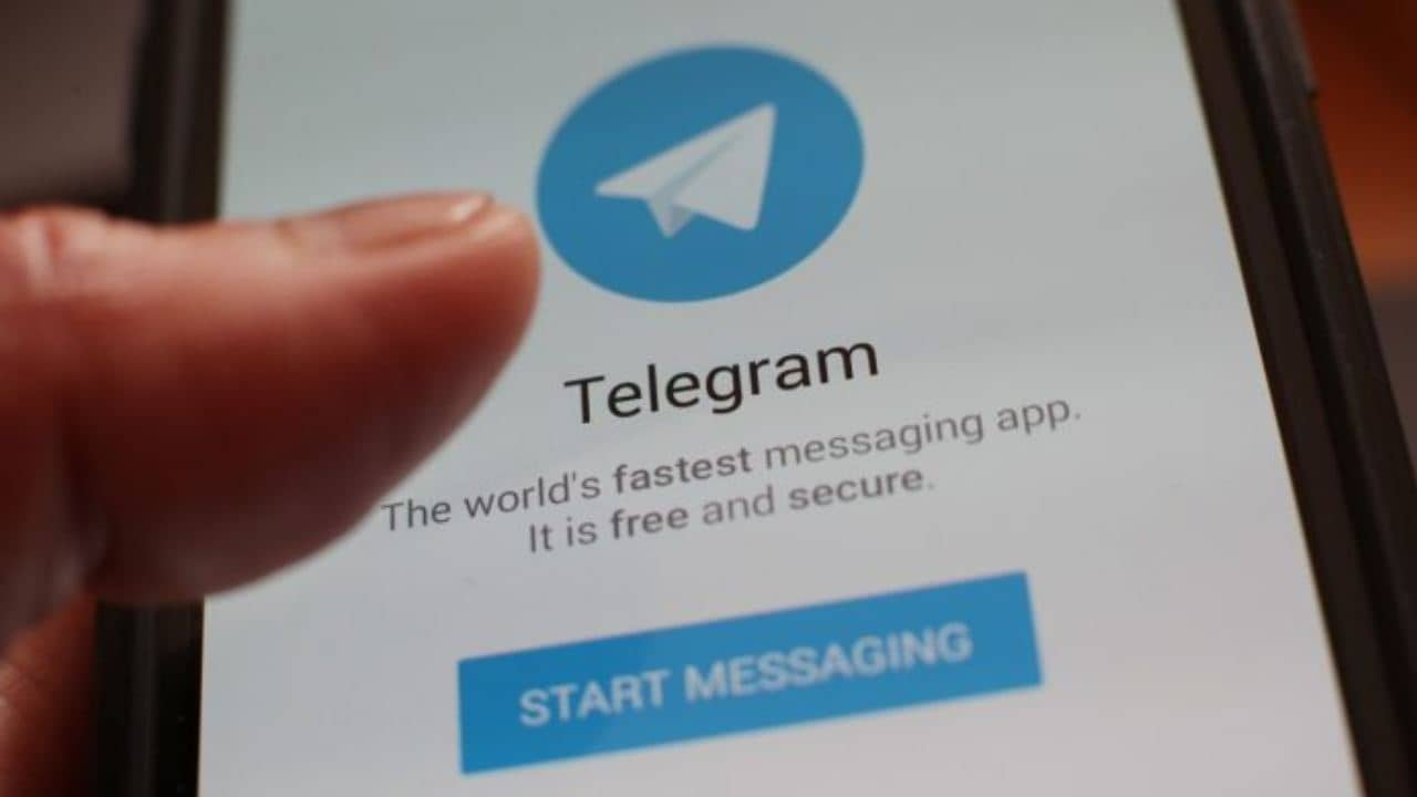 Telegram: টেলিগ্রামে দেখছেন ‘বিনামূল্যের’ সিনেমা? ১২ লক্ষ খুইয়ে পথে বসার জোগাড় কলকাতার মহিলা