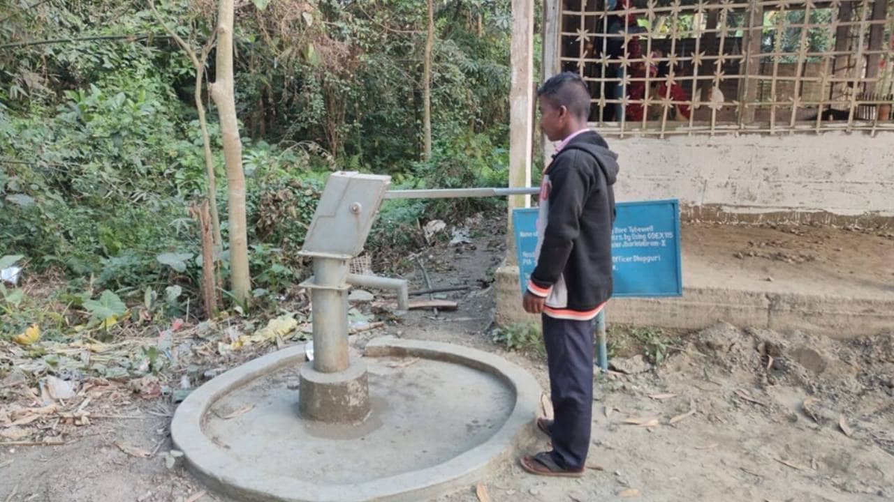 Basanti: টিউবয়েলের জল নিয়েও তৃণমূল-বিজেপির সংঘর্ষ!