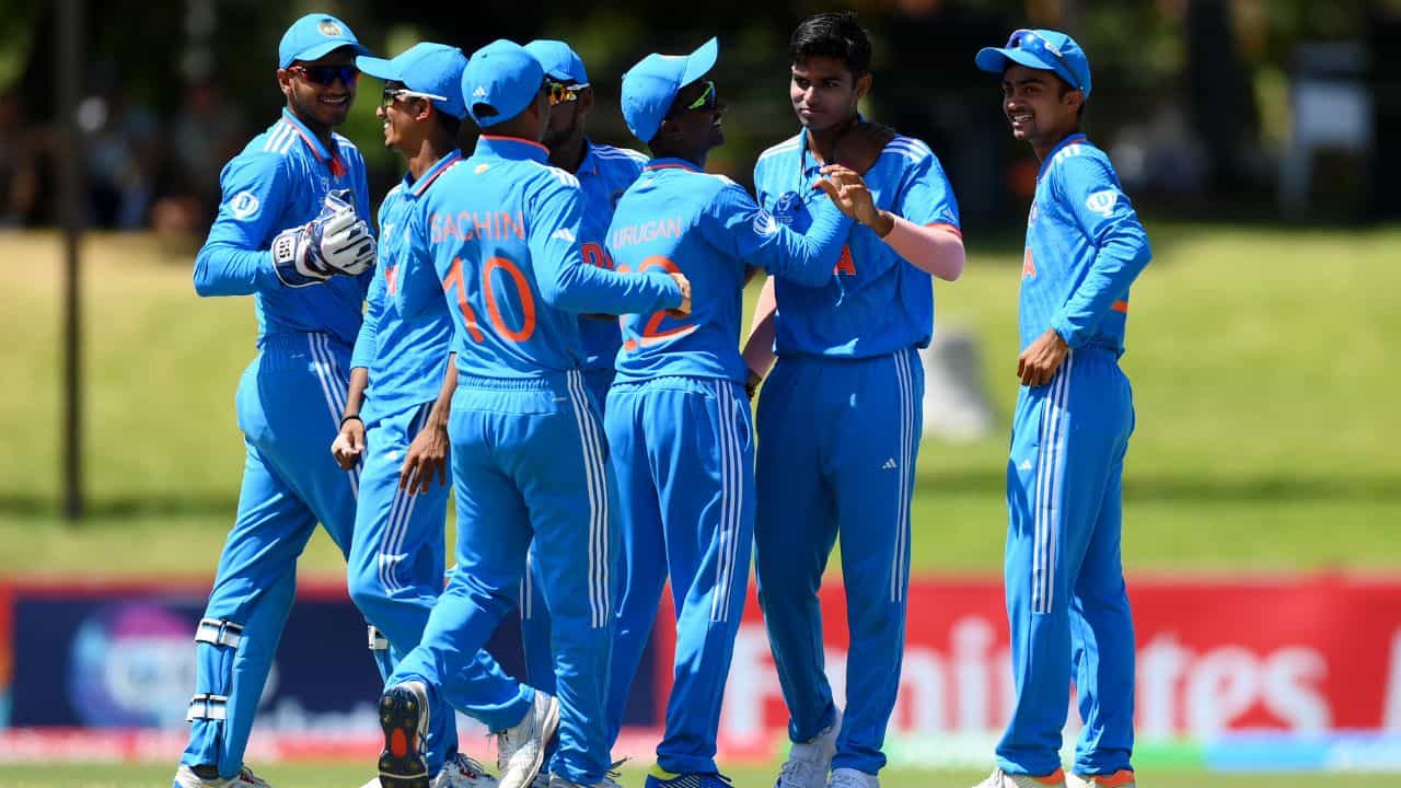 U19 World Cup 2024: টিম ইন্ডিয়ার ভবিষ্যতের কোহলি-জাডেজা-যুবিরা তৈরি, চেনেন তাঁদের? U19 World Cup 2024: টিম ইন্ডিয়ার ভবিষ্যতের কোহলি-জাডেজা-যুবিরা তৈরি, চেনেন তাঁদের?