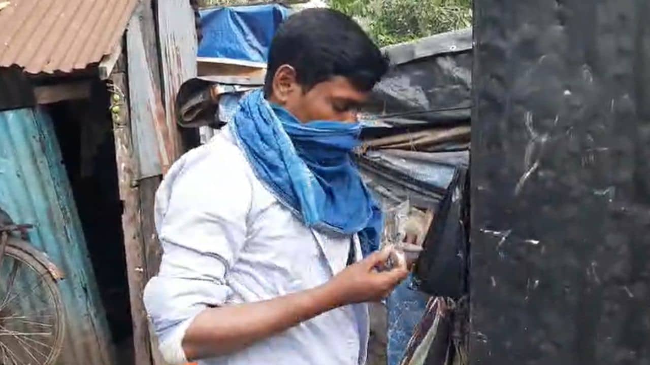 Hooghly: স্কুলে দুয়ারে মাদক! উত্তরপাড়ায় বড় চক্রের পর্দাফাঁস, গ্রেফতার ২