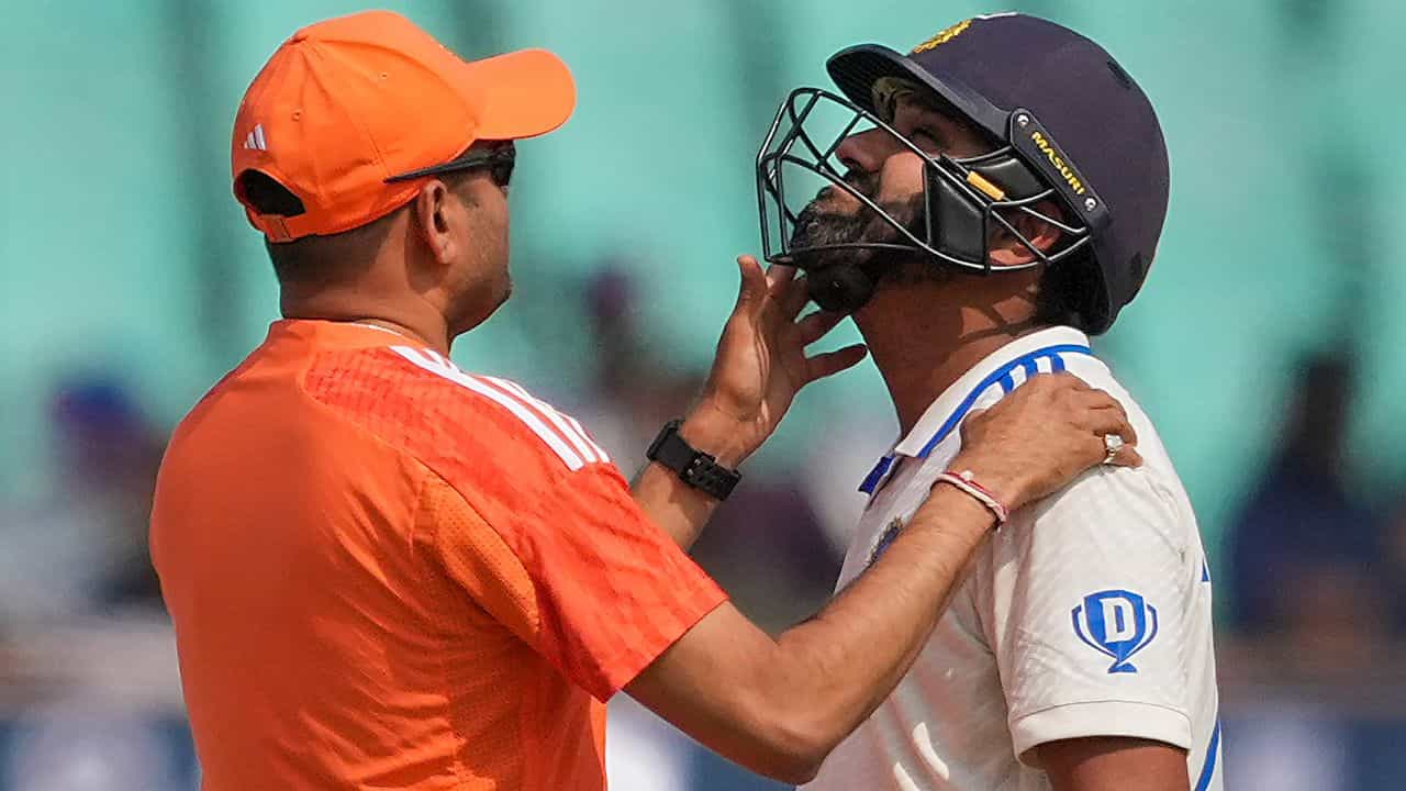 Concussion Test: মাথায় বল লাগলে কেন প্রধানমন্ত্রীর নাম জিজ্ঞেস করা হয় ইংল্যান্ডে? Concussion Test: মাথায় বল লাগলে কেন প্রধানমন্ত্রীর নাম জিজ্ঞেস করা হয় ইংল্যান্ডে?