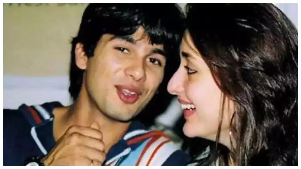 শাহিদ কাপুর যখন ছবির শুট করে ফেরেন তখন জল অনেকটা দূর। অনেকটা অভিমান জমে গিয়েছিল। যা নিয়ে স্পষ্ট কোনও মন্তব্য করতে চাননি তিনি। আর শহিদ কাপুর যে সত্যি কোনও সম্পর্কে ছিলেন না, তাও খোলসা করার সুযোগ দেননি।