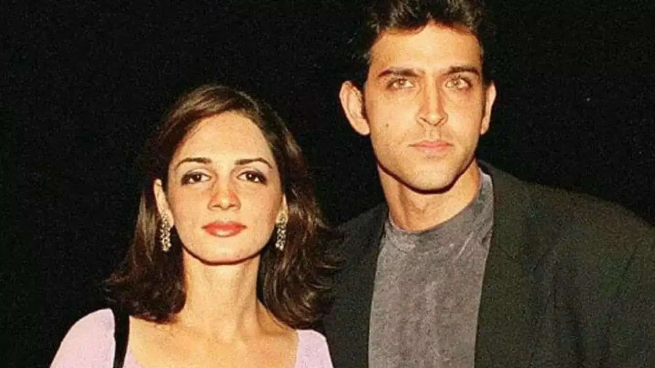 যে টাকা নেহাতই কম নয়। যদিও শোনা যায় হৃত্বির রোশন সেই পরিমাণ টাকা দিয়ে উঠতে পারেননি, পরবর্তীতে ৩৭৮ কোটি টাকায় সেই বিবাহ বিচ্ছেদ হয়। 