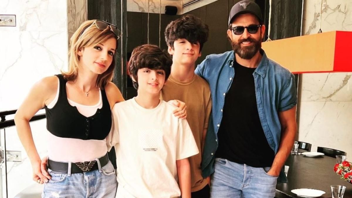 তাঁদের দুই সন্তানও রয়েছে। টানা ১৪ বছরের সংসার এই জুটির, ২০১৪ সালে তাঁরা আলাদা হওয়ার সিদ্ধান্ত নিয়েছিলেন। খবর প্রকাশ্যে আসার পর থেকেই তা মন ভেঙে ছিল ভক্তদের। 