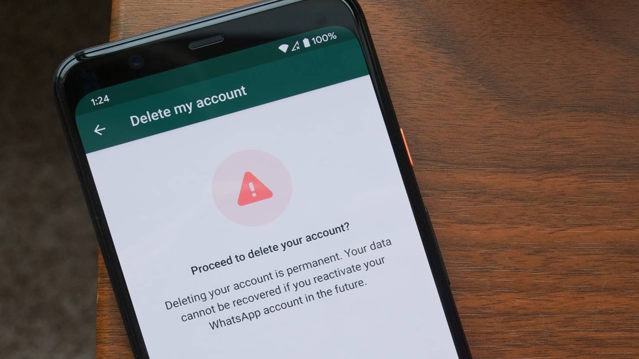 Whatsapp অ্যাকাউন্ট পুরোপুরি ডিলিট করবেন কীভাবে? ক্লিয়ার করা যায় ব্যাকআপ মেসেজও..