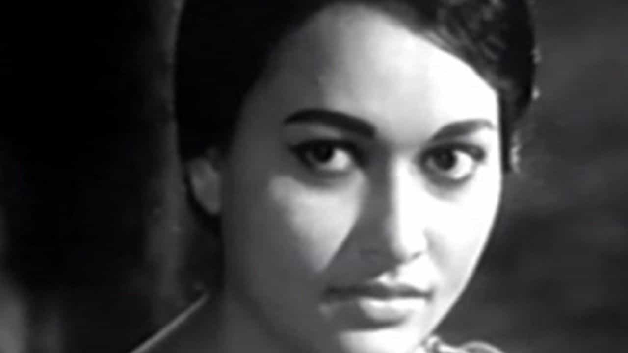 প্রয়াত বর্ষীয়ান অভিনেত্রী অঞ্জনা ভৌমিক, শাশুড়িমাকে হারালেন যিশু সেনগুপ্ত প্রয়াত বর্ষীয়ান অভিনেত্রী অঞ্জনা ভৌমিক, শাশুড়িমাকে হারালেন যিশু সেনগুপ্ত