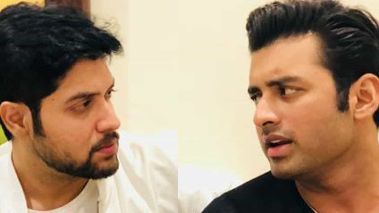 গলায়-গলায় দুই বন্ধুর সম্পর্কে ছেদ? অঙ্কুশকে 'হিংসে' বিক্রমের! গলায়-গলায় দুই বন্ধুর সম্পর্কে ছেদ? অঙ্কুশকে 'হিংসে' বিক্রমের!
