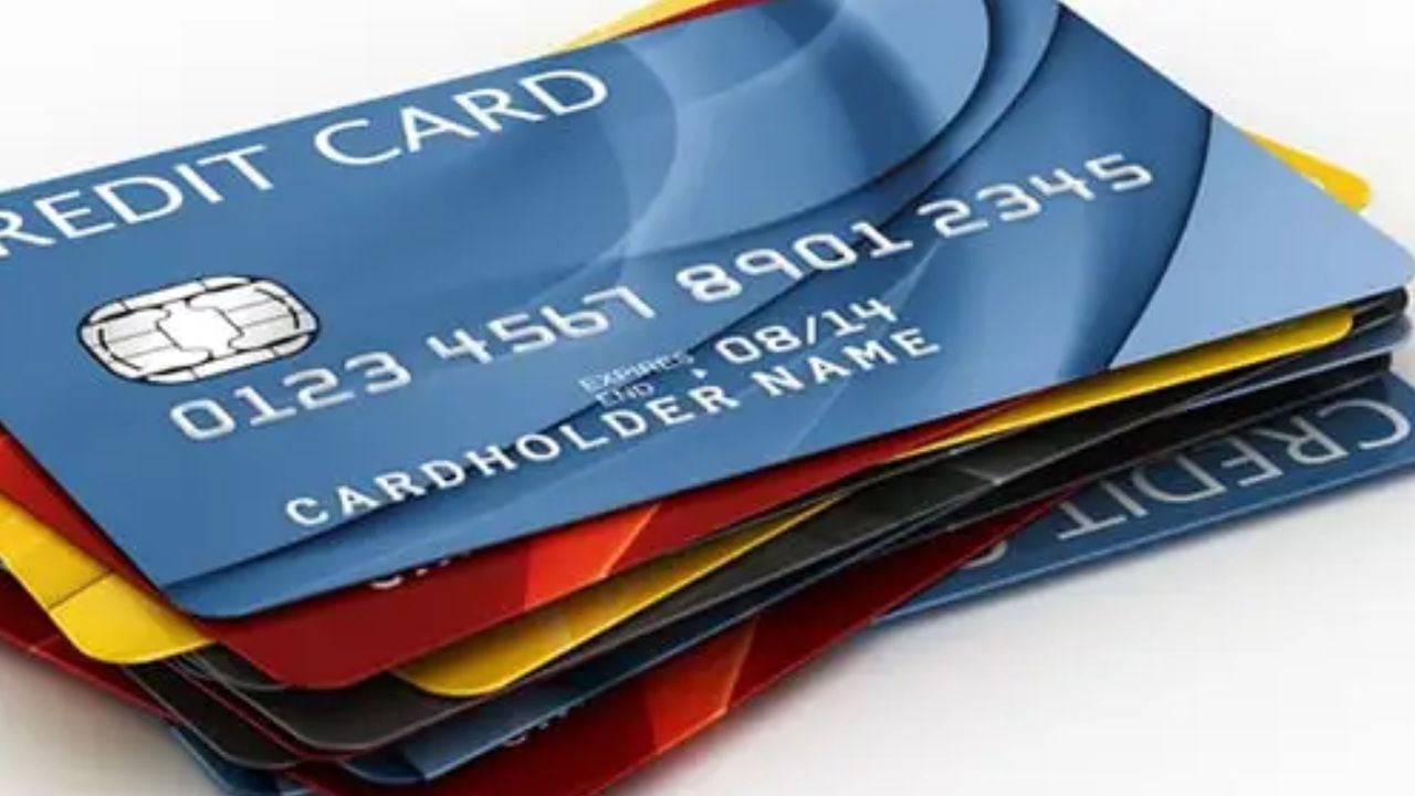 Debit-Credit Cards: ডেবিট- ক্রেডিট কার্ড সংস্থার লেনদেনে নিষেধাজ্ঞা RBI-এর