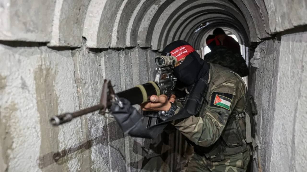 Hamas Tunnel: রাষ্ট্রসঙ্ঘের দফতরের নীচেই হামাসের টানেল, রাফায় ইজরায়েলি হামলায় ৩১ জনের মৃত্যু