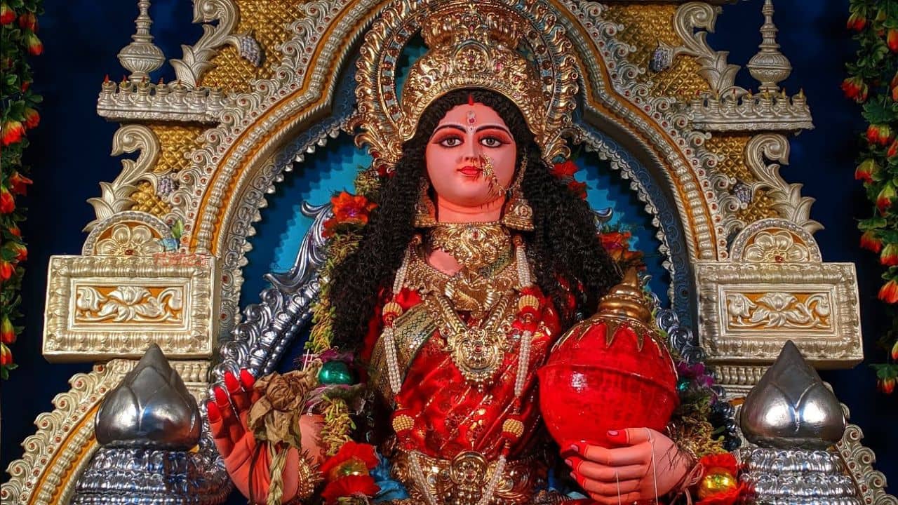 Magh Purnima 2024: আজ মাঘী পূর্ণিমায় সুবর্ণ সুযোগ! শনিবার লক্ষ্মীর আরাধনায় দূর হবে সব সঙ্কট