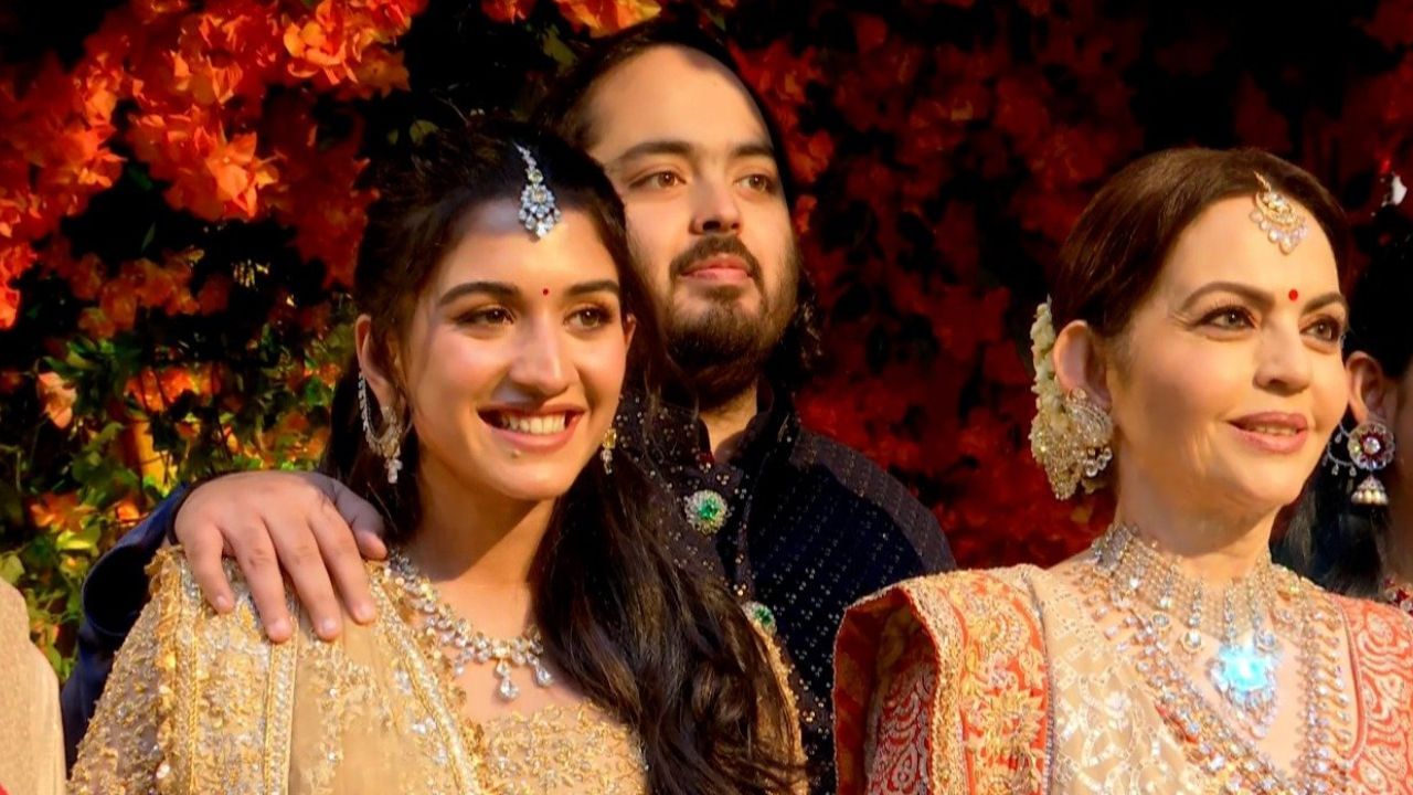 Anant Ambani-Radhika Wedding: অম্বানী পরিবারের বিয়ের তোড়জোড়, অনন্ত-রাধিকার বিয়েতে কী উপহার পাবেন অতিথিরা?