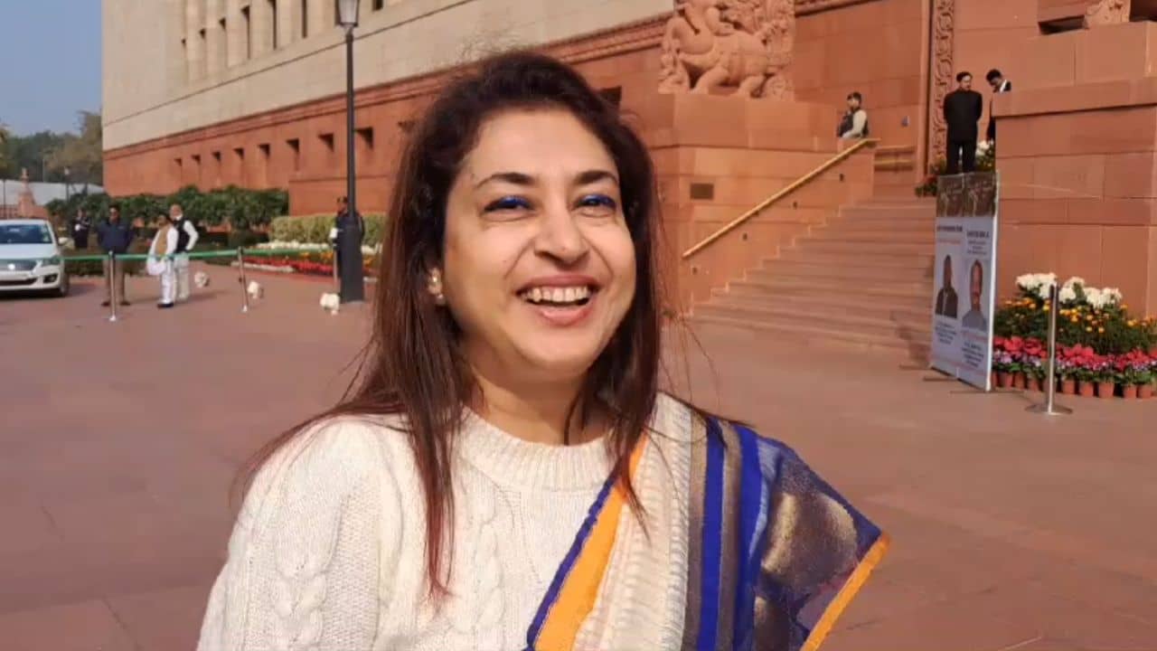 Shatabdi Roy on Ram: আমি রাতে রাম-নাম লিখে ঘুমোতে যাই, বিতর্কের মুখে পড়ে বললেন রাম-ভক্ত শতাব্দী