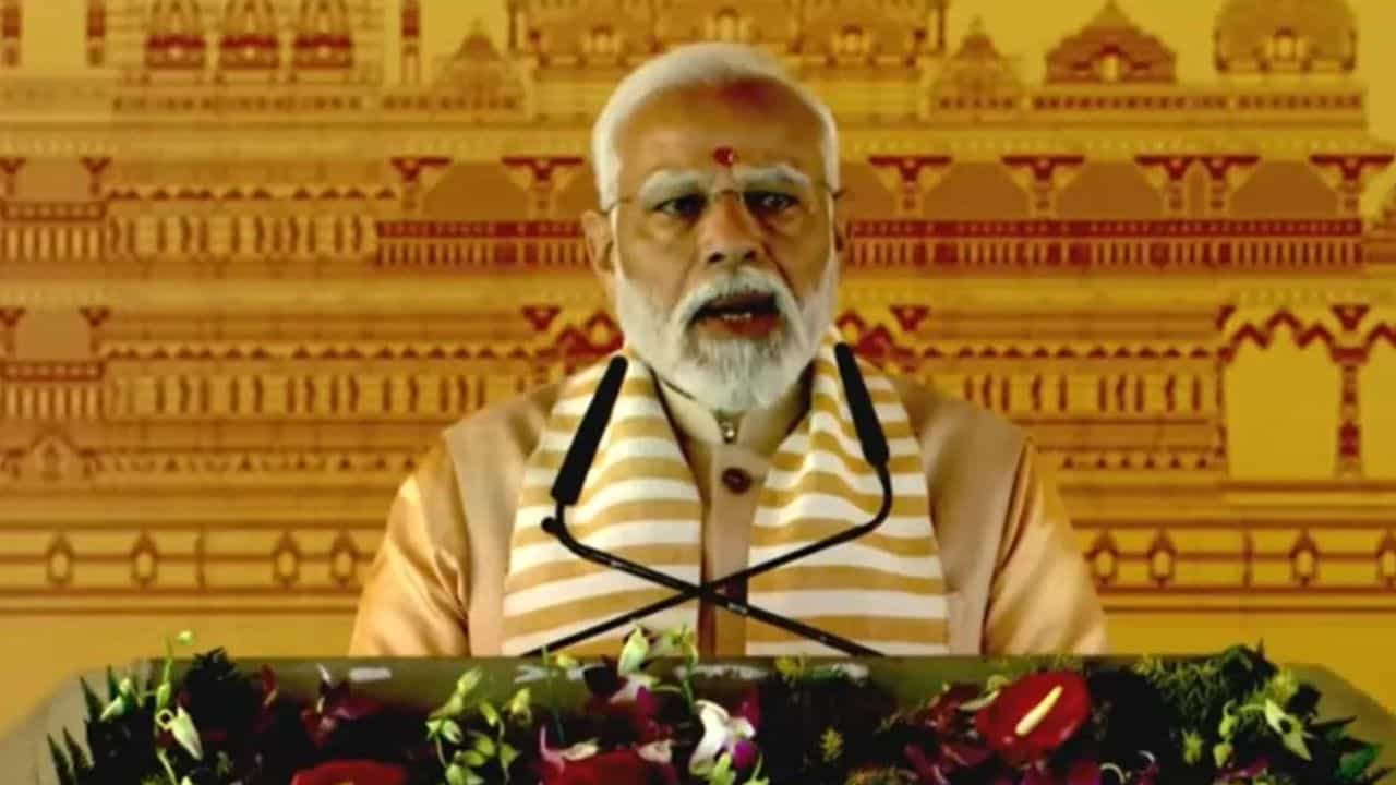 PM Narendra Modi: সুদামার কৃষ্ণকে চাল দেওয়ার ভিডিয়ো থাকলে সুপ্রিম কোর্টে মামলা দায়ের হত: মোদী PM Narendra Modi: সুদামার কৃষ্ণকে চাল দেওয়ার ভিডিয়ো থাকলে সুপ্রিম কোর্টে মামলা দায়ের হত: মোদী