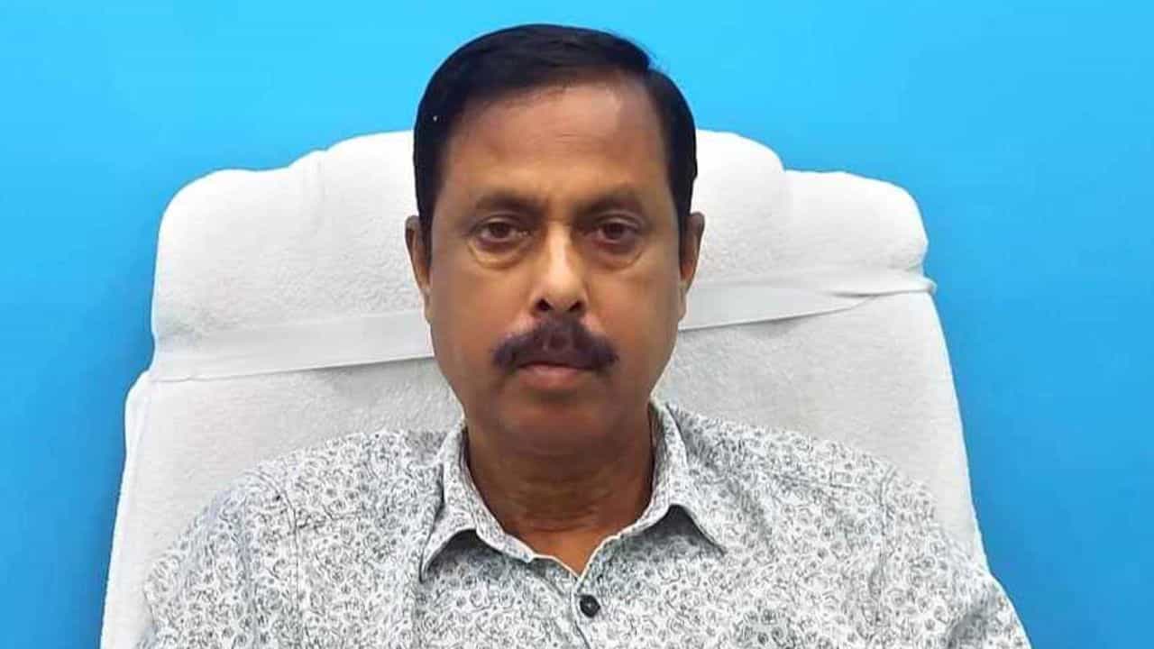 Arabul Islam: আরাবুল জামিন চাইলেন না, ১৪ দিনের জেল হেফাজতে ভাঙড়ের 'তাজা নেতা' Arabul Islam: আরাবুল জামিন চাইলেন না, ১৪ দিনের জেল হেফাজতে ভাঙড়ের 'তাজা নেতা'