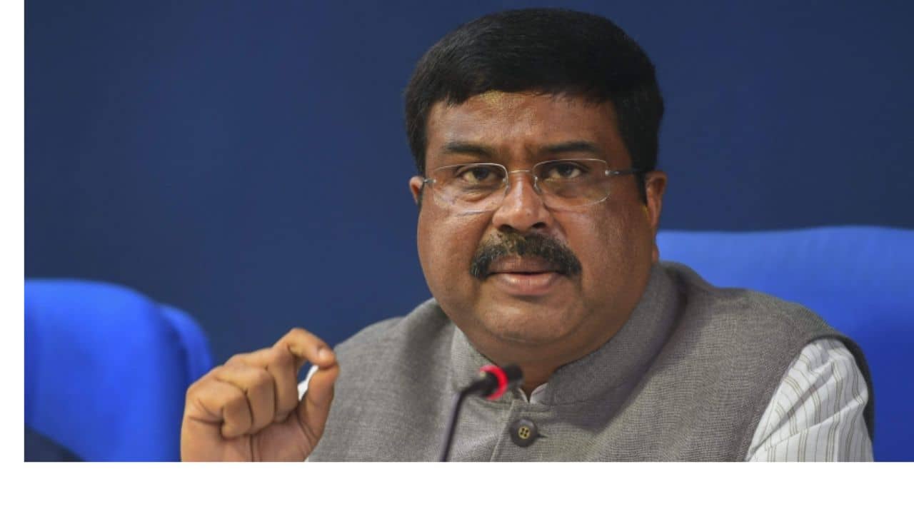 Dharmendra Pradhan: বিকশিত ভারত গড়ে তোলার লক্ষ্যে এই বাজেট বড় পদক্ষেপ: ধর্মেন্দ্র প্রধান