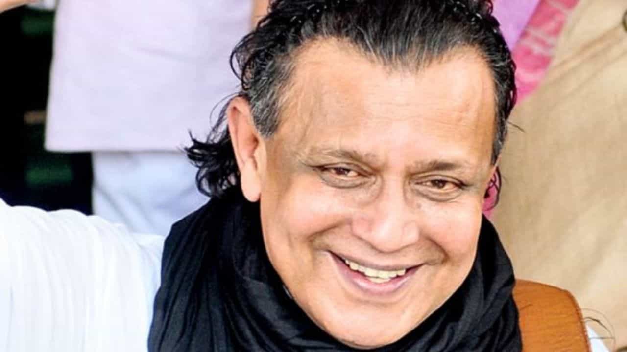 এখন কেমন আছেন মিঠুন চক্রবর্তী? যা বললেন ছেলে মিমো... এখন কেমন আছেন মিঠুন চক্রবর্তী? যা বললেন ছেলে মিমো...